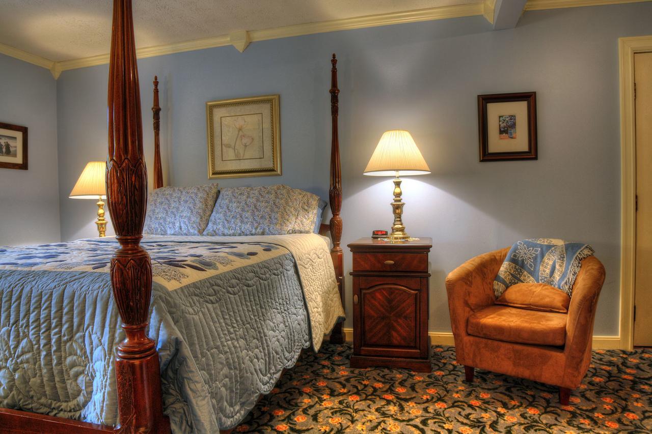 Los Gatos Bed & Breakfast Penn Yan Exterior photo